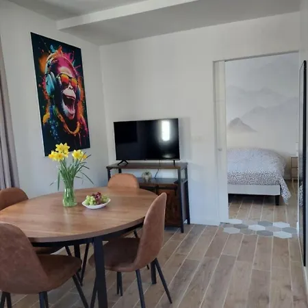 Adapte Pmr 4 Personnes Gervais Les Bains Saint-Gervais-les-Bains